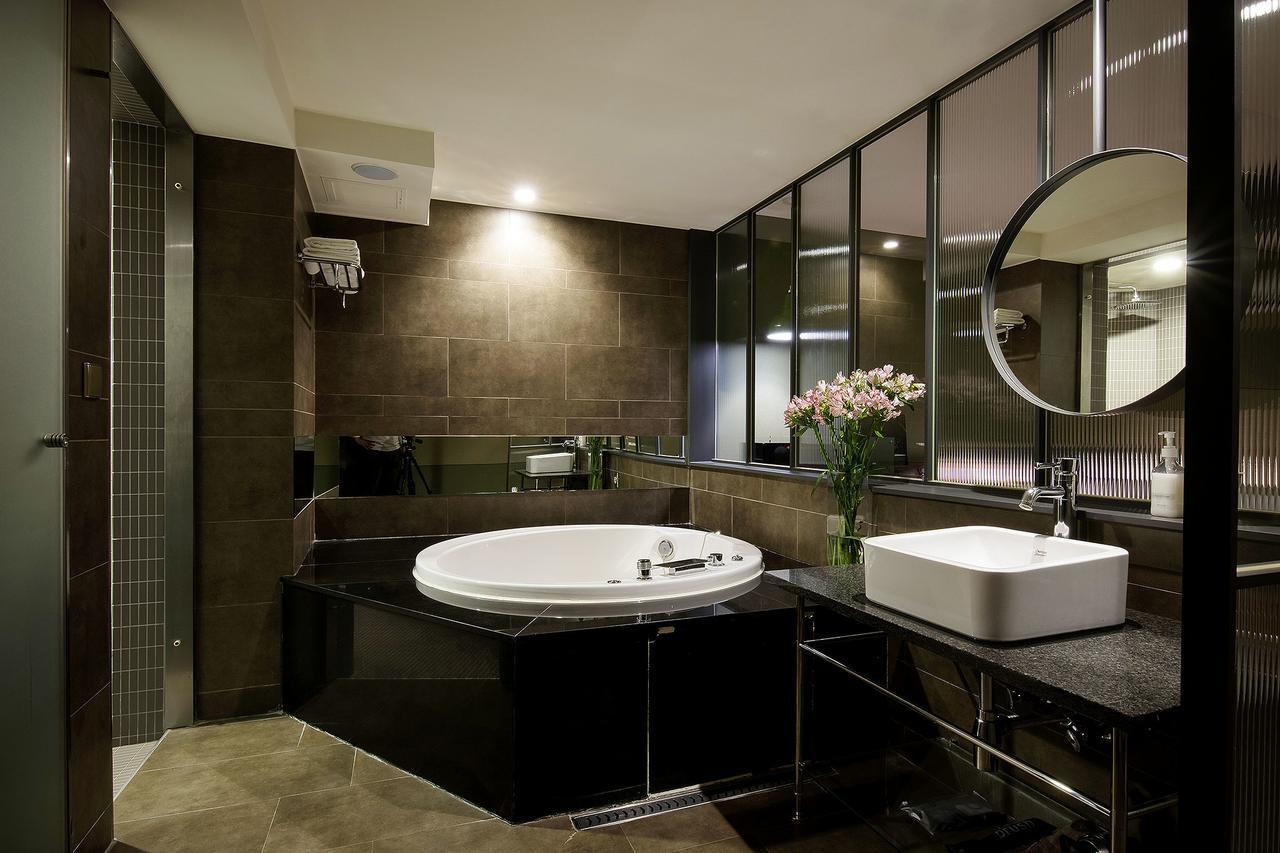 Nineth Hotel Сеул Екстер'єр фото